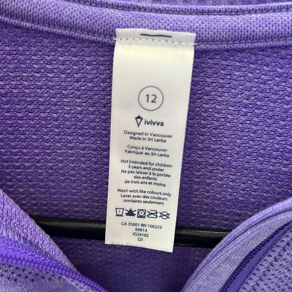 IVIVVA size 12 half zip - Picture 2 of 3
